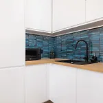 Kielkowskiego Modern & Comfy With Balcony Cracow By Renters *