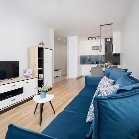 Kielkowskiego Modern & Comfy With Balcony Cracow By Renters * Krakow