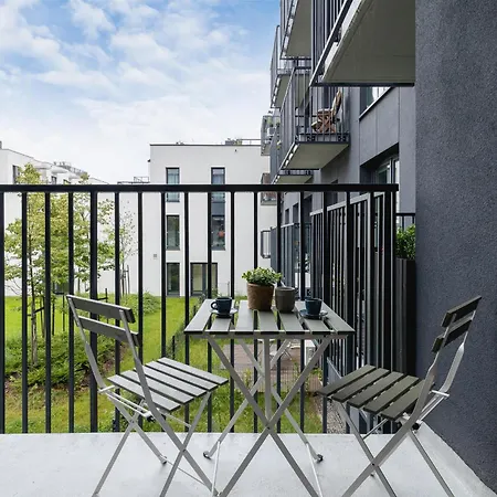 Kielkowskiego Modern & Comfy With Balcony Cracow By Renters * Krakow